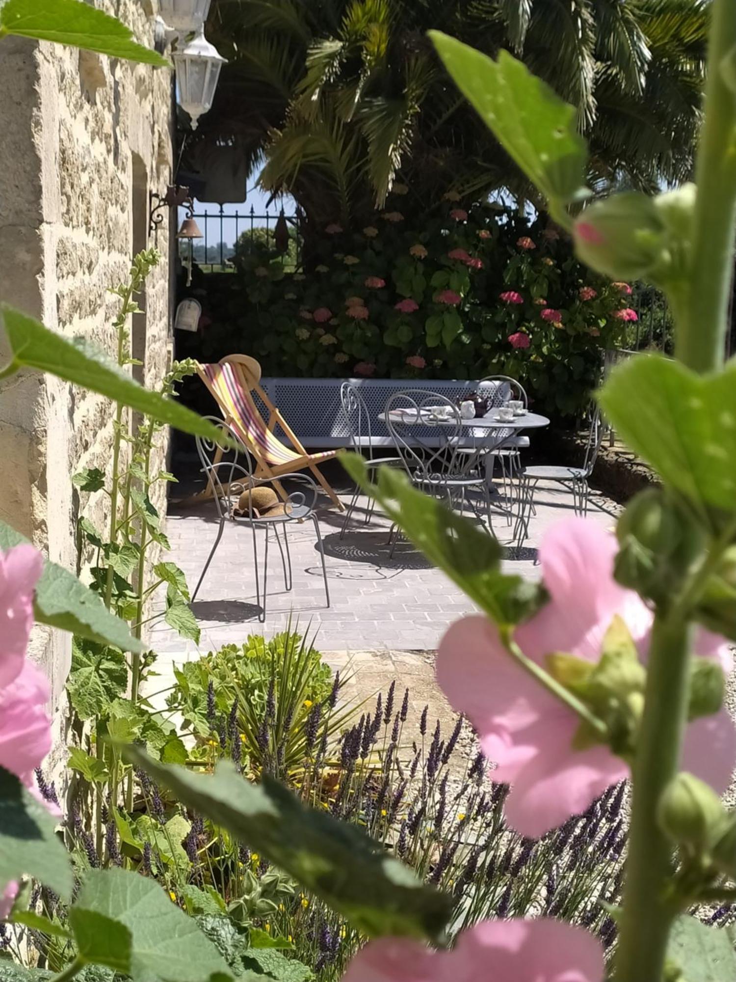 Maison d'hôtes La Bourgetterie à Fontenay-sur-Mer Extérieur photo